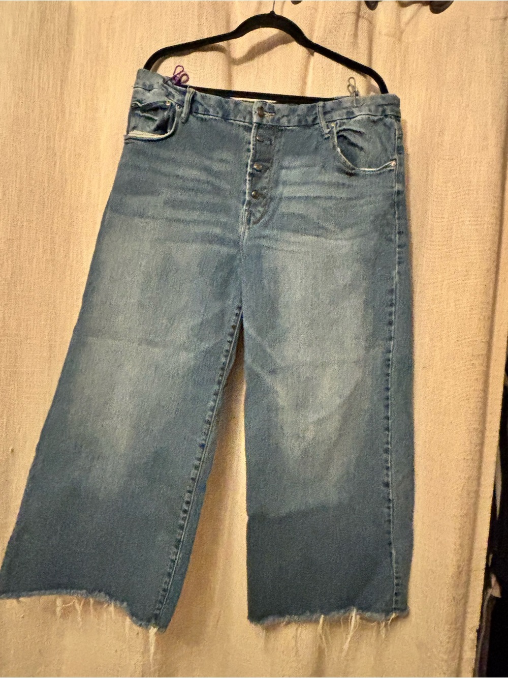 Women’s Wide-Leg Blue Denim Jeans